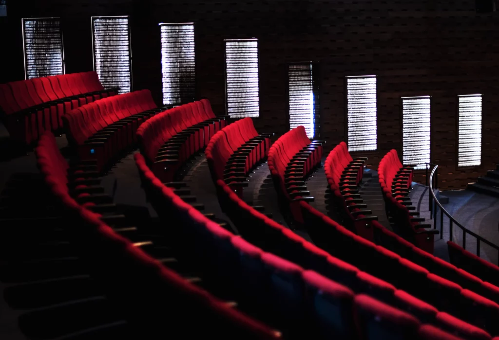 Équipement son, lumière d'un théâtre à Toulouse en Haute-Garonne